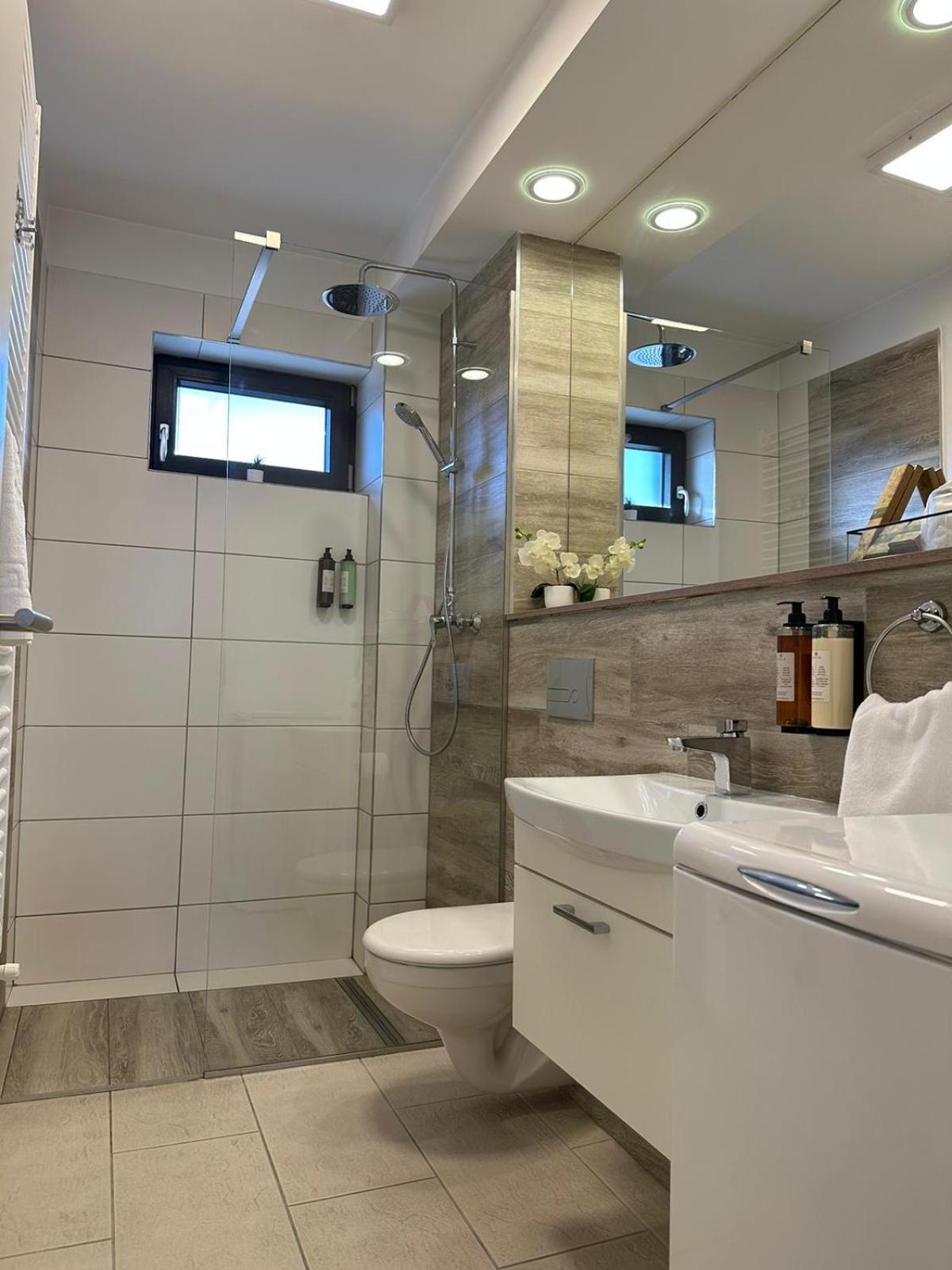 Luxury & By Glam - Parking Free * Brasov